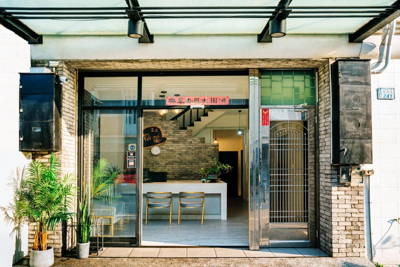 Fun Trip - Fu May Sea View Holiday House L 無敵海景交誼廳 L 附汽機車租賃 L T'ai-tung Exterior foto